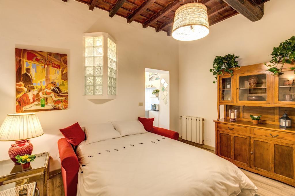 Apartamento Magenta Deluxe Fienaroli 2 *
